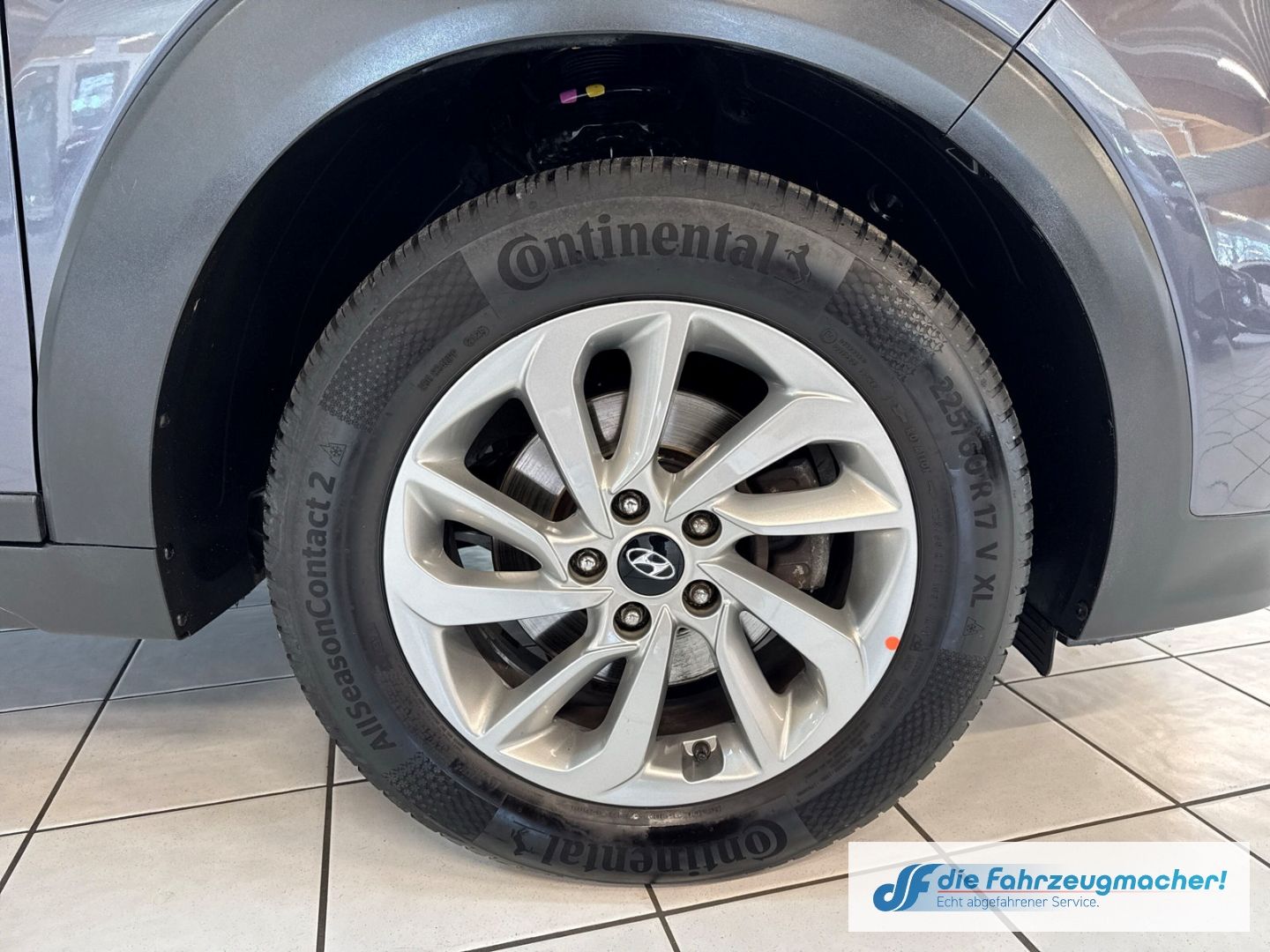 Fahrzeugabbildung Hyundai Tucson Advantage 4WD Navi Mehrzonenklima Fahrerp