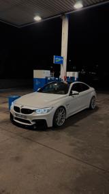 BMW M4 F82 |Vollausstattung - BMW M4: F82