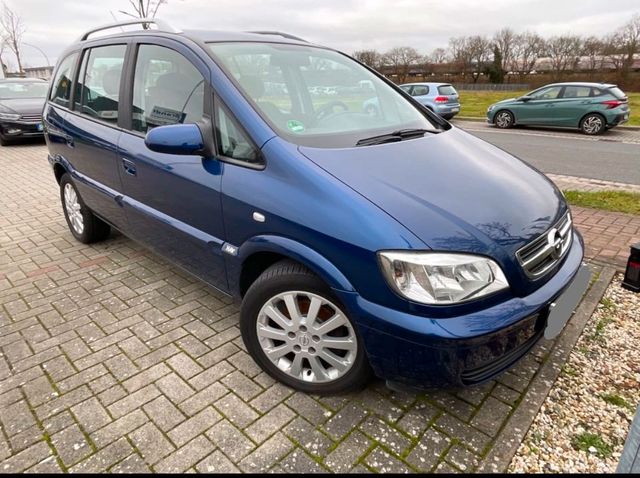 Opel Zafira 1.6 CNG Njoy mit Style-Paket**Erste Hand*