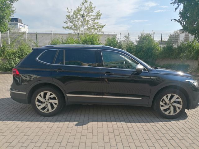 VW Tiguan Allspace 1.5 TSI ACT DSG Life St.H-7-Sitz