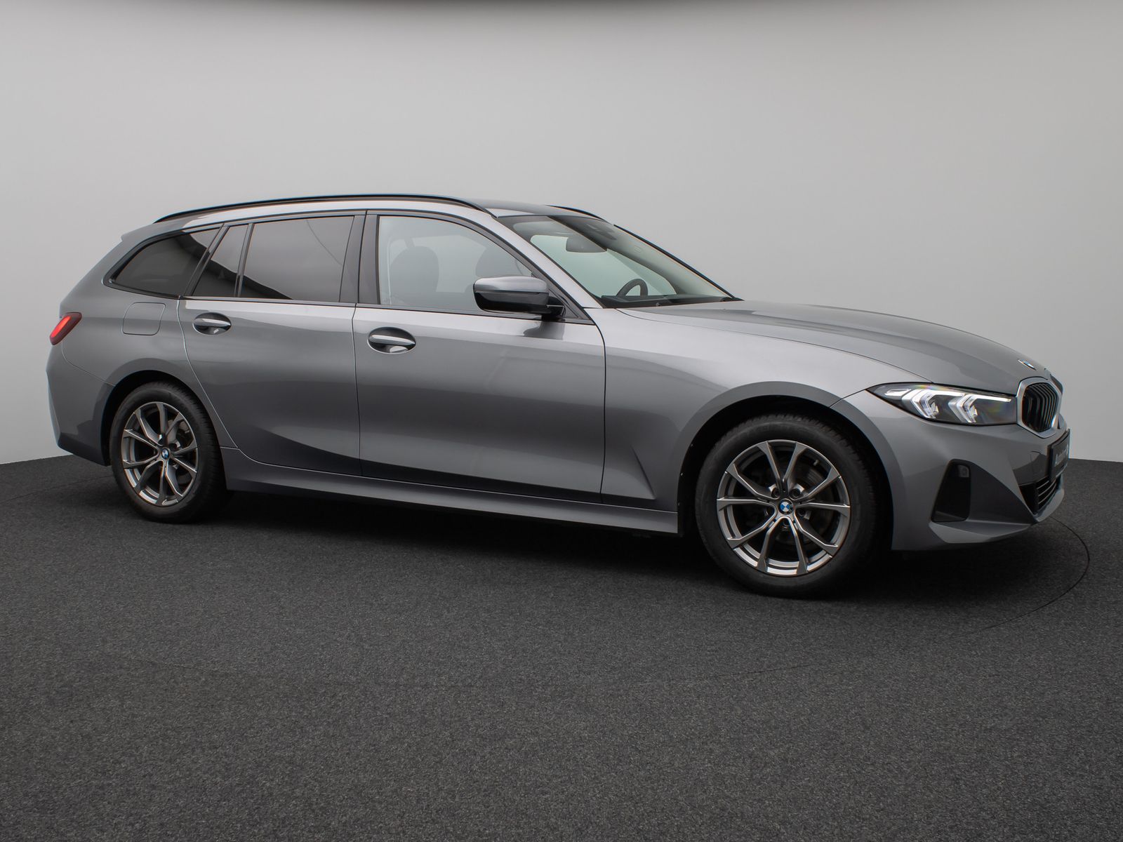Fahrzeugabbildung BMW 318i DAB CockPit+ PDC LED Geschwindigkeitsreg.
