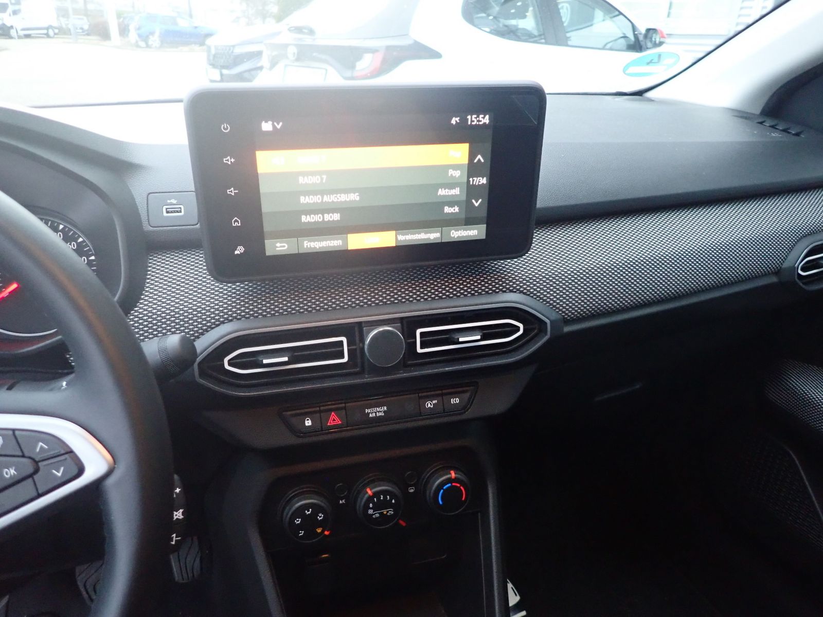 Fahrzeugabbildung Dacia Sandero III Expression TCe 90, GJR,PDC