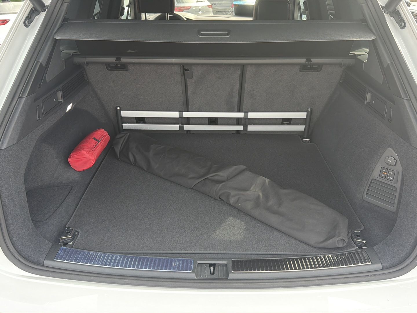 Volkswagen Touareg - Bild 13