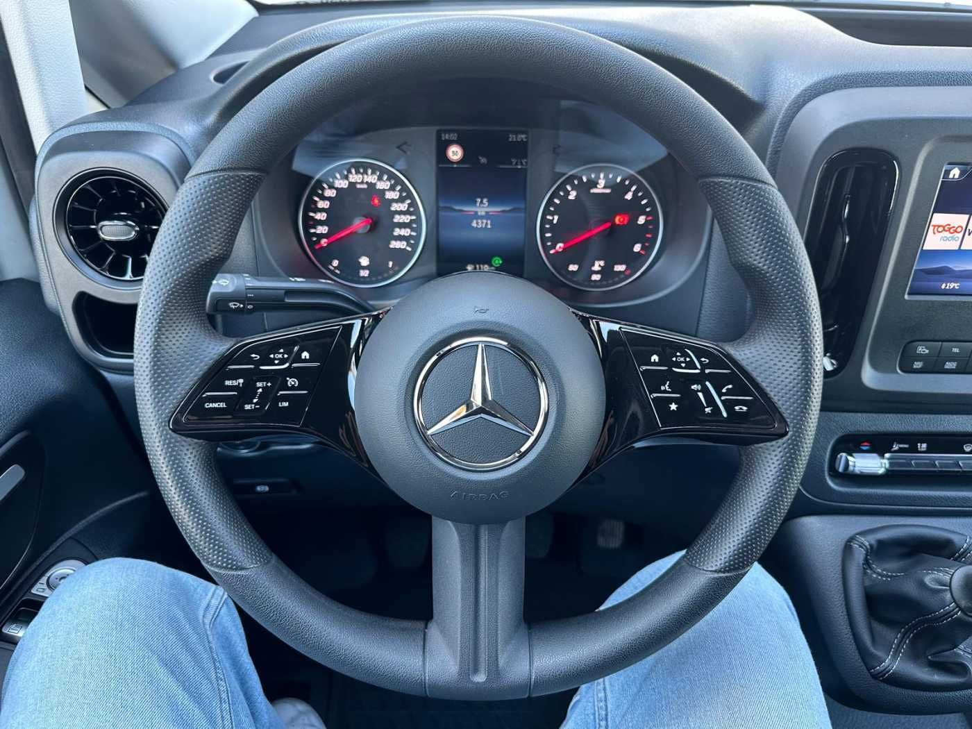 Fahrzeugabbildung Mercedes-Benz Vito 116 CDI neues Modell Klima Kamera MBUX