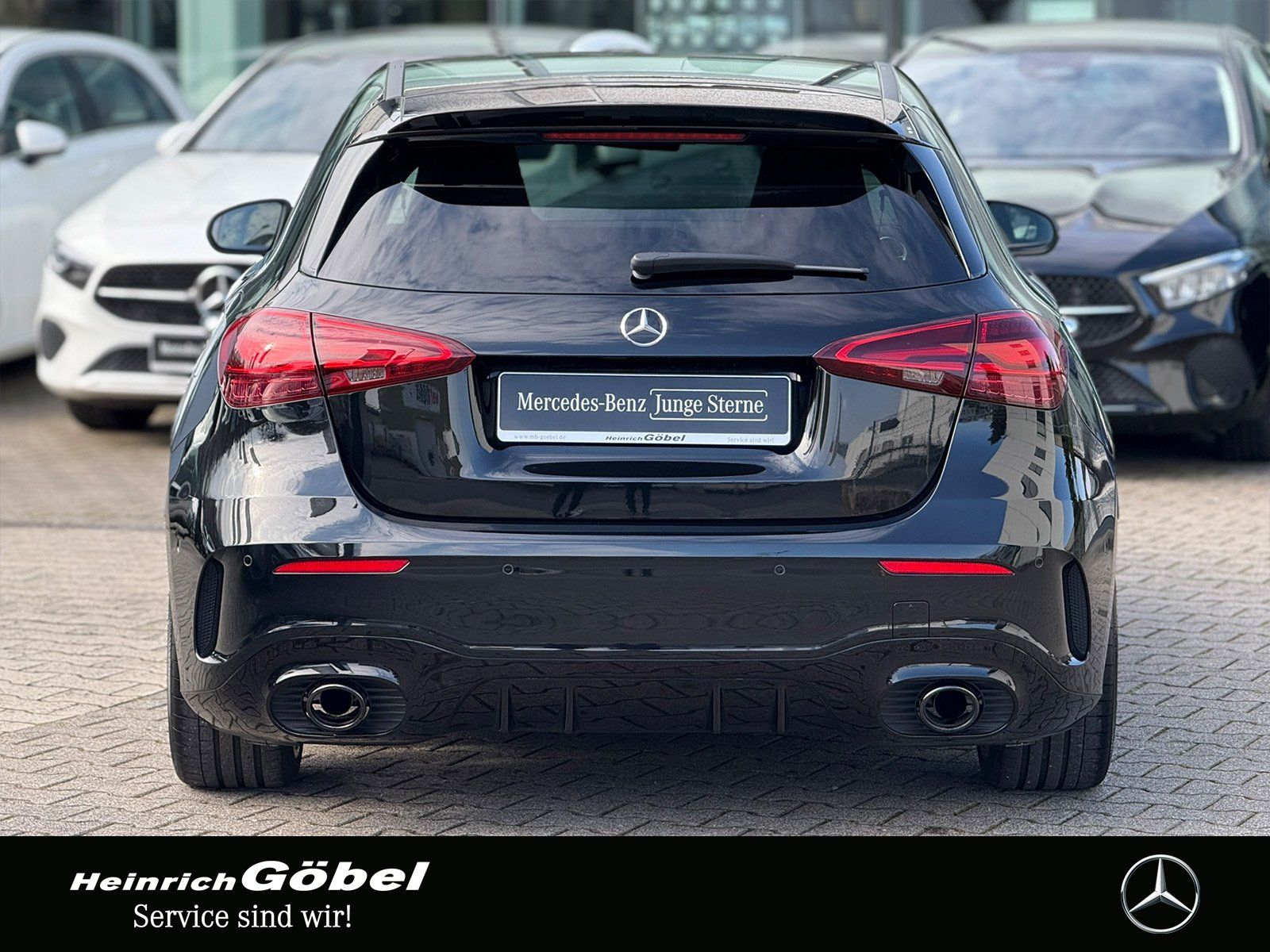 Fahrzeugabbildung Mercedes-Benz AMG A 35 4M BURMESTER*TOTWINKEL*360°*MULTIBEAM*