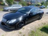Mercedes-Benz E 250 Coupé E 250 BlueEFFICIENCY ELEGANCE EL...