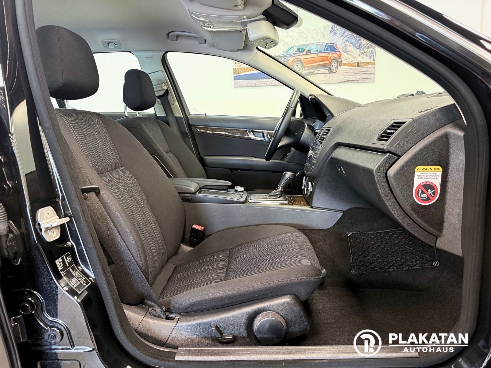 Fahrzeugabbildung Mercedes-Benz C 200 Kompressor Navi, Parksensoren, Service Neu