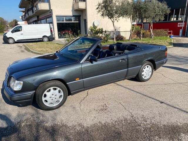 Mercedes-Benz Mercedes 300 CE CABRIO