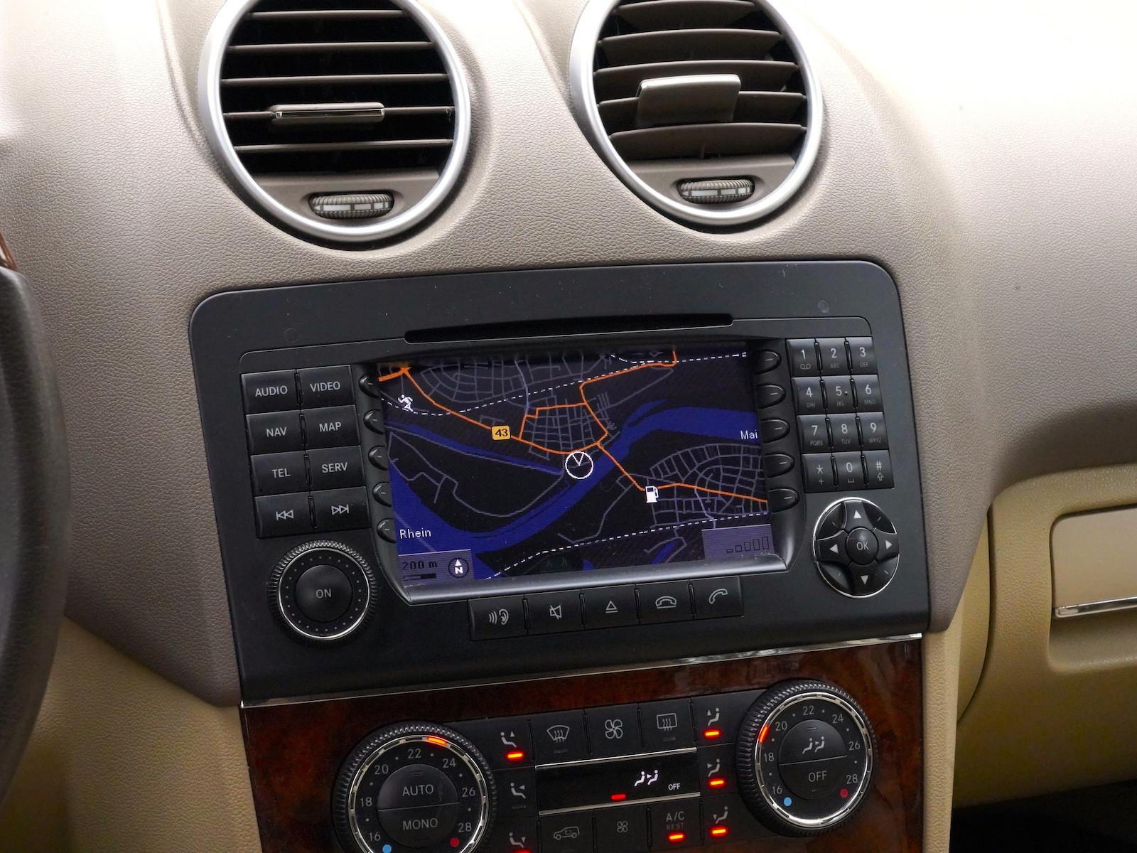 Mercedes-Benz ML 500 4Matic*AMG-Styling~Offr-Paket~StHz~AHK*