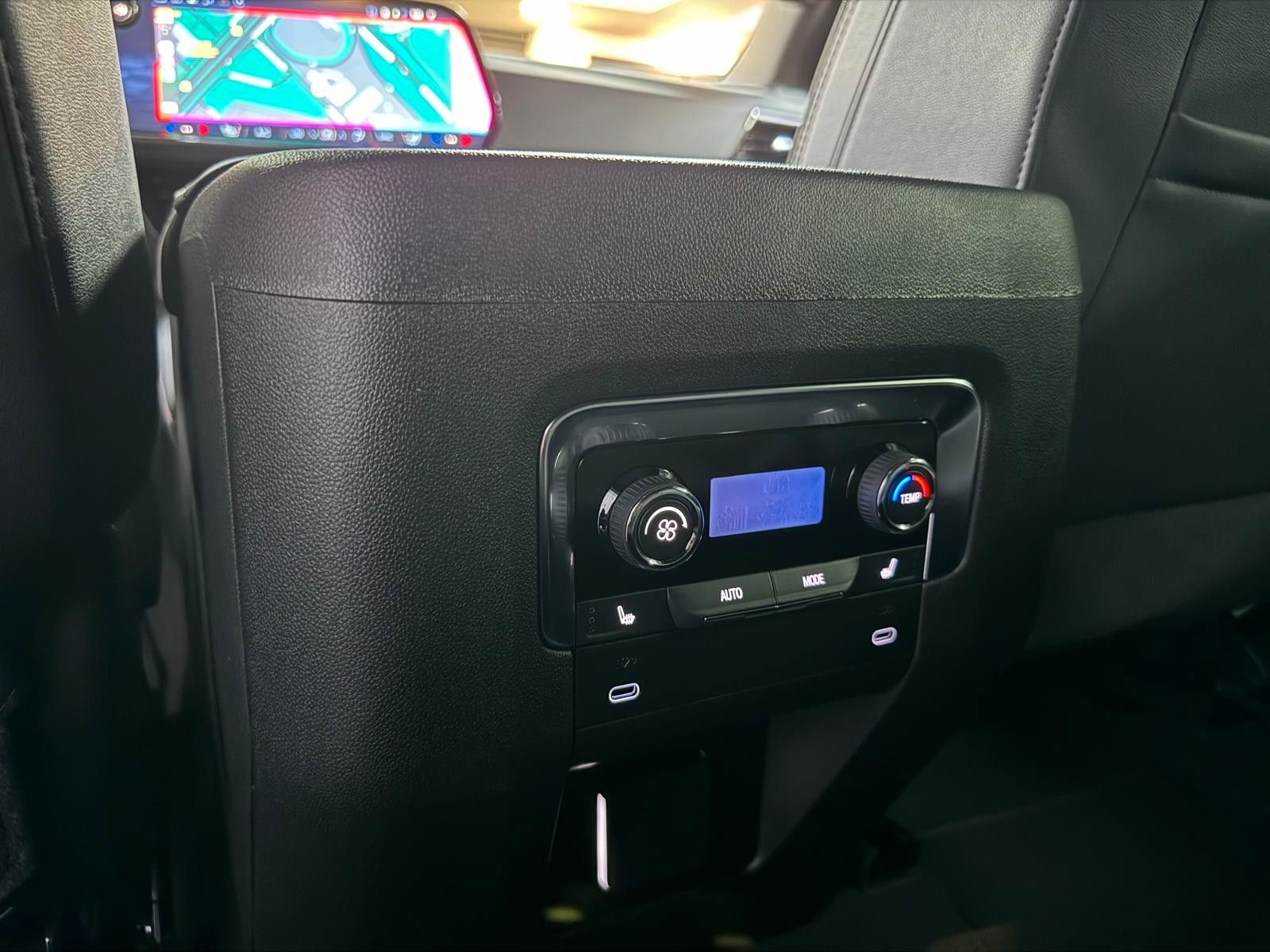 Fahrzeugabbildung Chevrolet 2026 TAHOE 6.2 ECOTEC RST 4x4-22"-NAV