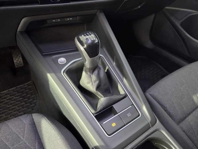 Golf VIII Variant Life 1.5 TSI LED APP ACC CLI P