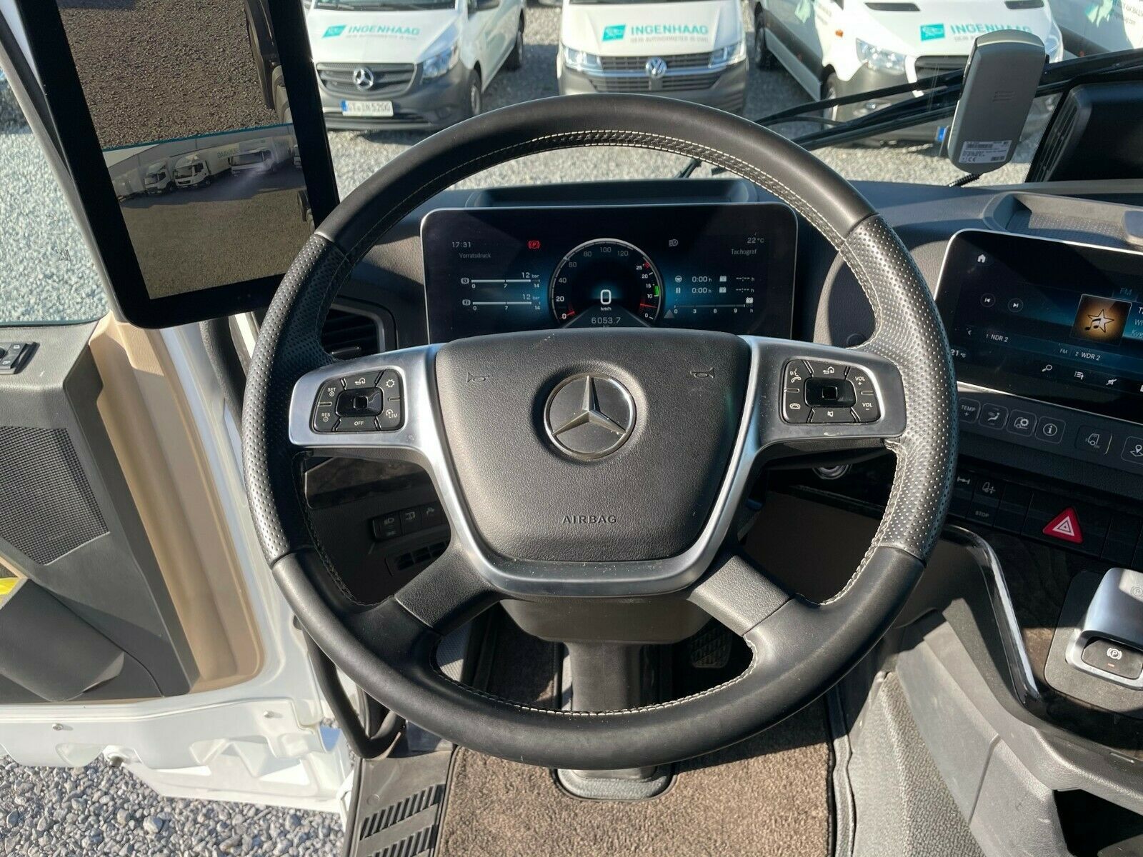 Fahrzeugabbildung Mercedes-Benz Actros 1846 LS Stream Space  Kipphydraulik