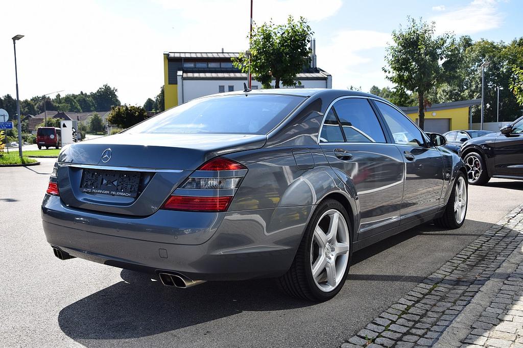 Mercedes-Benz S 600
