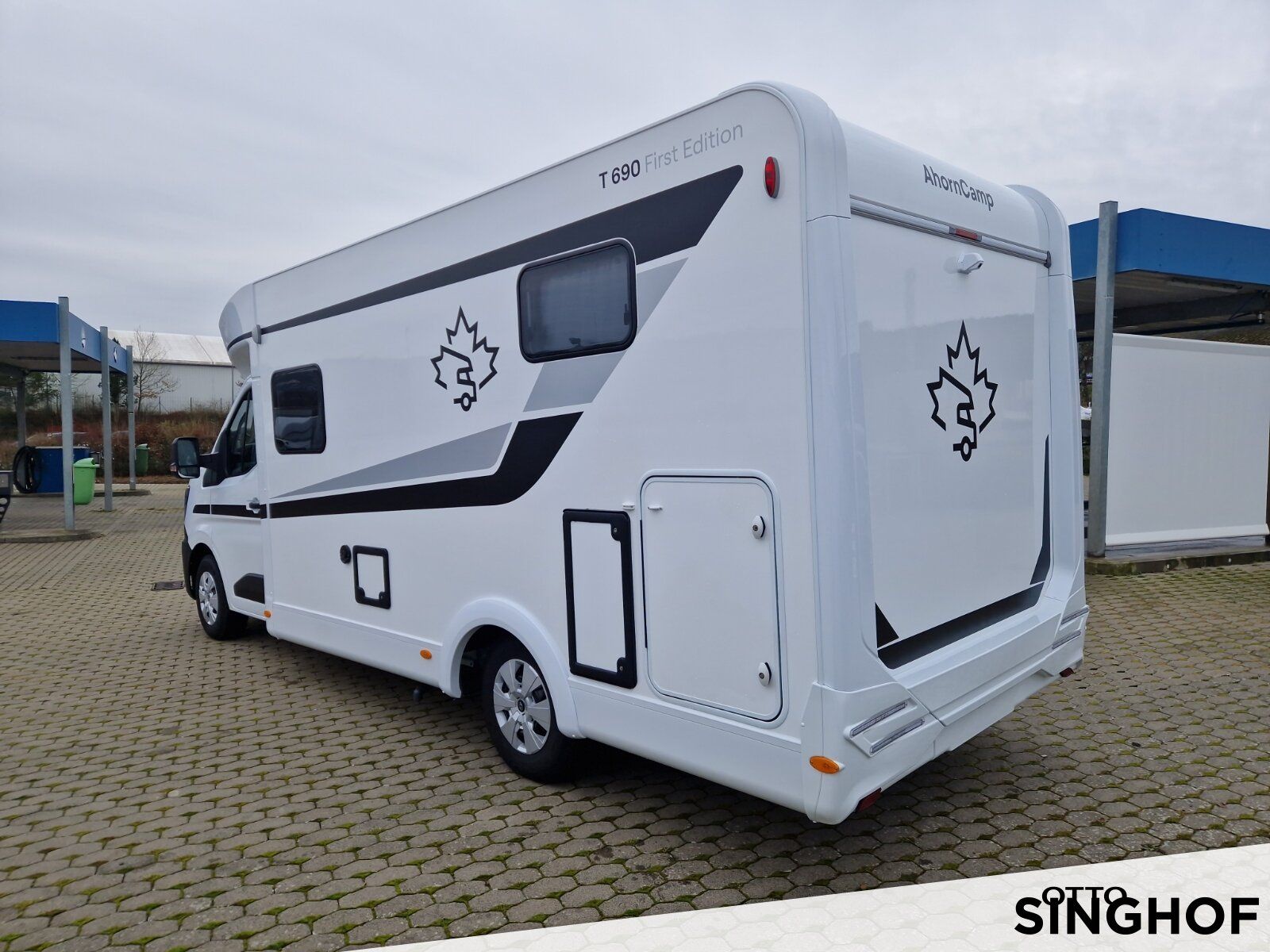 Fahrzeugabbildung Ahorn Ahorn Camp T 690 First Edition GSR II Konform