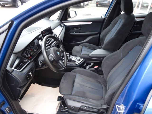 Fahrzeugabbildung BMW 220 xDrive Active Toure/M-Sport/Pano/Kam/HUD/AHK