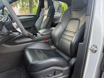 Porsche Cayenne - 5