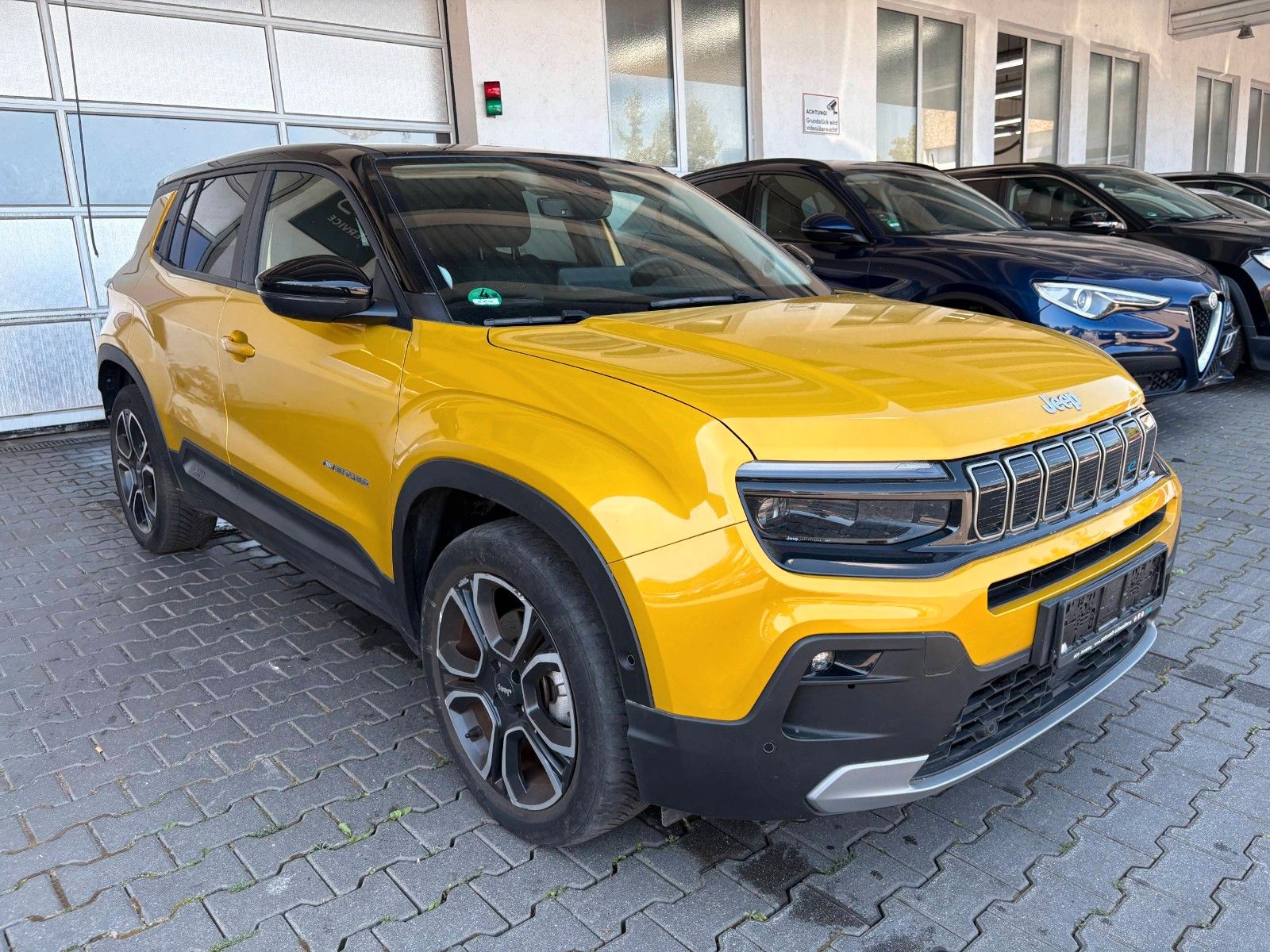 Jeep Avenger Altitude Electric imagem 3