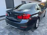 BMW 320 i Automatik Xenon Navi Teilleder - BMW 320: Limousine, 320i