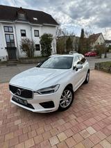 Volvo XC60 D4 AWD R Design Geartronic R Design - Volvo Gebrauchtwagen in Villingen-Schwenningen