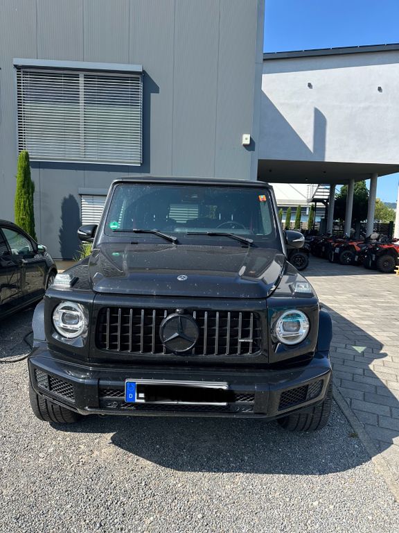 Mercedes-Benz G 500