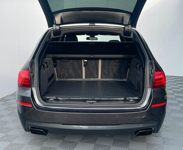 BMW M550 TOURING M550 D XDRIVE | 381 ch | 4X4 | BVA | HAYON ÉLECTRIQUE | PACK SPORT | RÉGLAGE ÉLECTRIQUE DES SIÈGES AVEC FONCTION MÉMOIRE