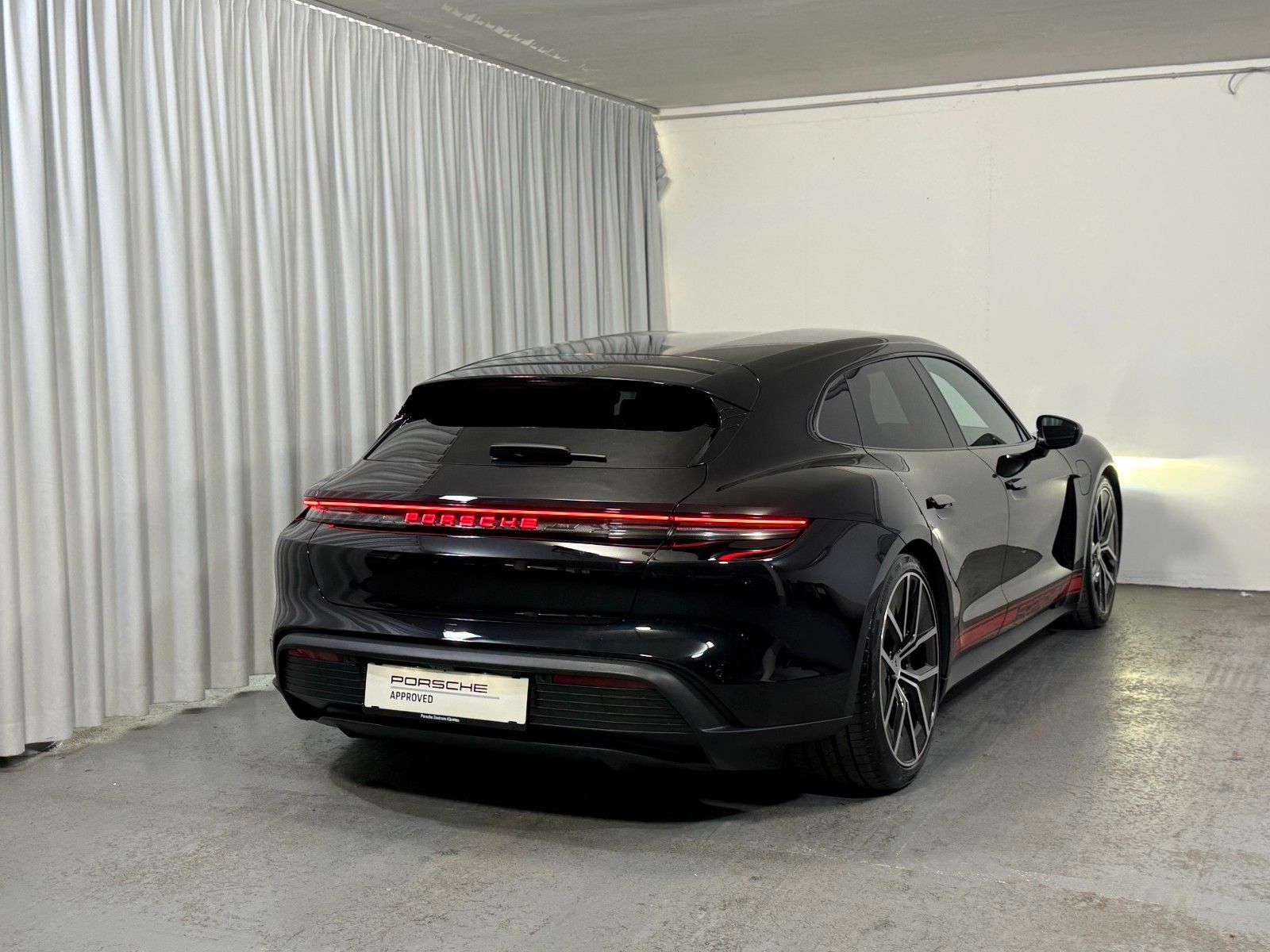 Porsche Taycan Sport Turismo 4 S imagem 3