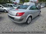 Renault Megane II Coupe / Cabrio Dynamique - Renault Megane aus 2005: Dynamique