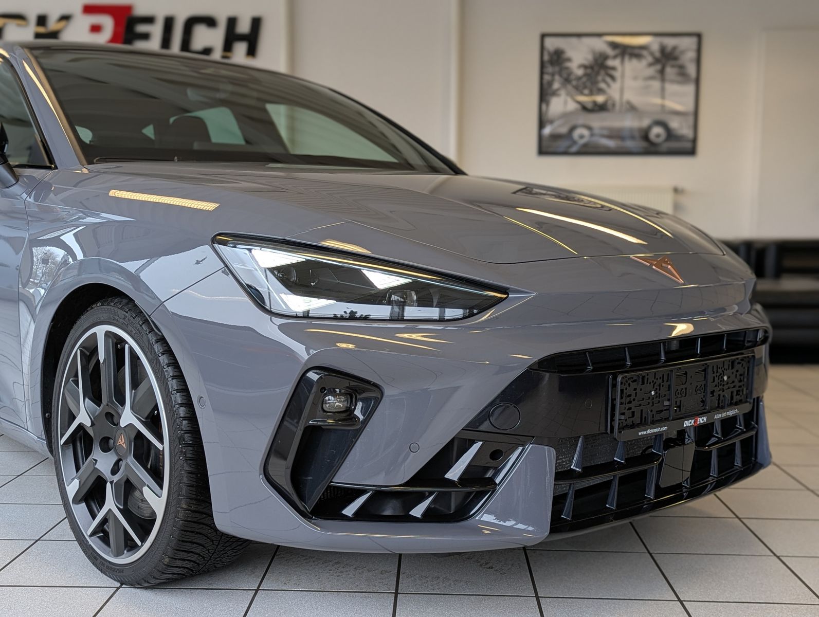 CUPRA Leon 2.0TSI VZ Matrix Pano Sennheiser Kamera 19" - Image 9