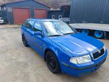 Skoda Octavia Combi 2.0 Ambiente Automatik - Skoda aus 2003