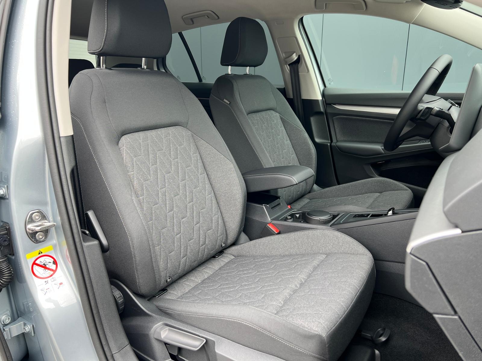 Volkswagen Golf VIII Life 1.5 eTSI DSG *LED, ACC, Kamera, 1, миниатюра 8