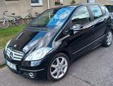 Mercedes-Benz A 180 BlueEFFICIENCY -KLIMA/PDC/17 ZOLL FELGEN  - : Felgen 17 Zoll