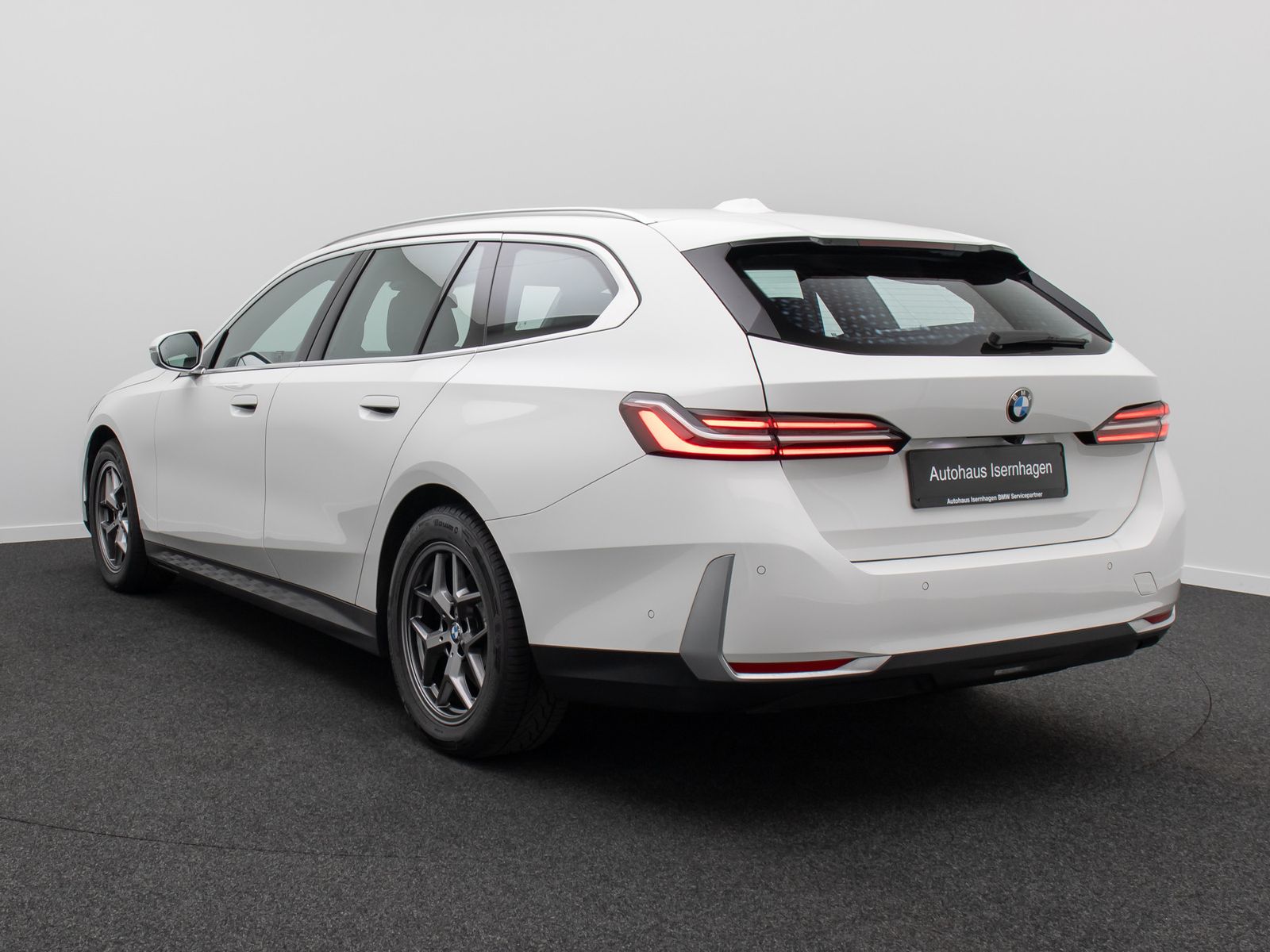 Fahrzeugabbildung BMW 520d Alarm Kamera DAB Leder Sportsitz 18Zoll