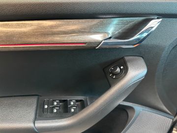 MYAUTOCENTER – Gebraucht- und Jahreswagen mit Werkstattservice in Pfaffenhofen Skoda Octavia Combi Scout 4x4 *TÜV Neu*TOP Zustand*