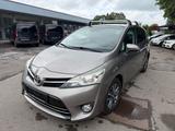 Toyota Verso SkyView Edition 1,6 D-4D/Pano,Kamera,Ahk - Toyota mit Diesel-Antrieb: 1.6