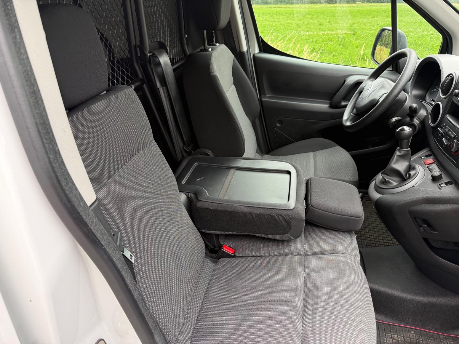 Citroën Berlingo Kastenwagen 3 Sitzer Klima Einparkhilfe
