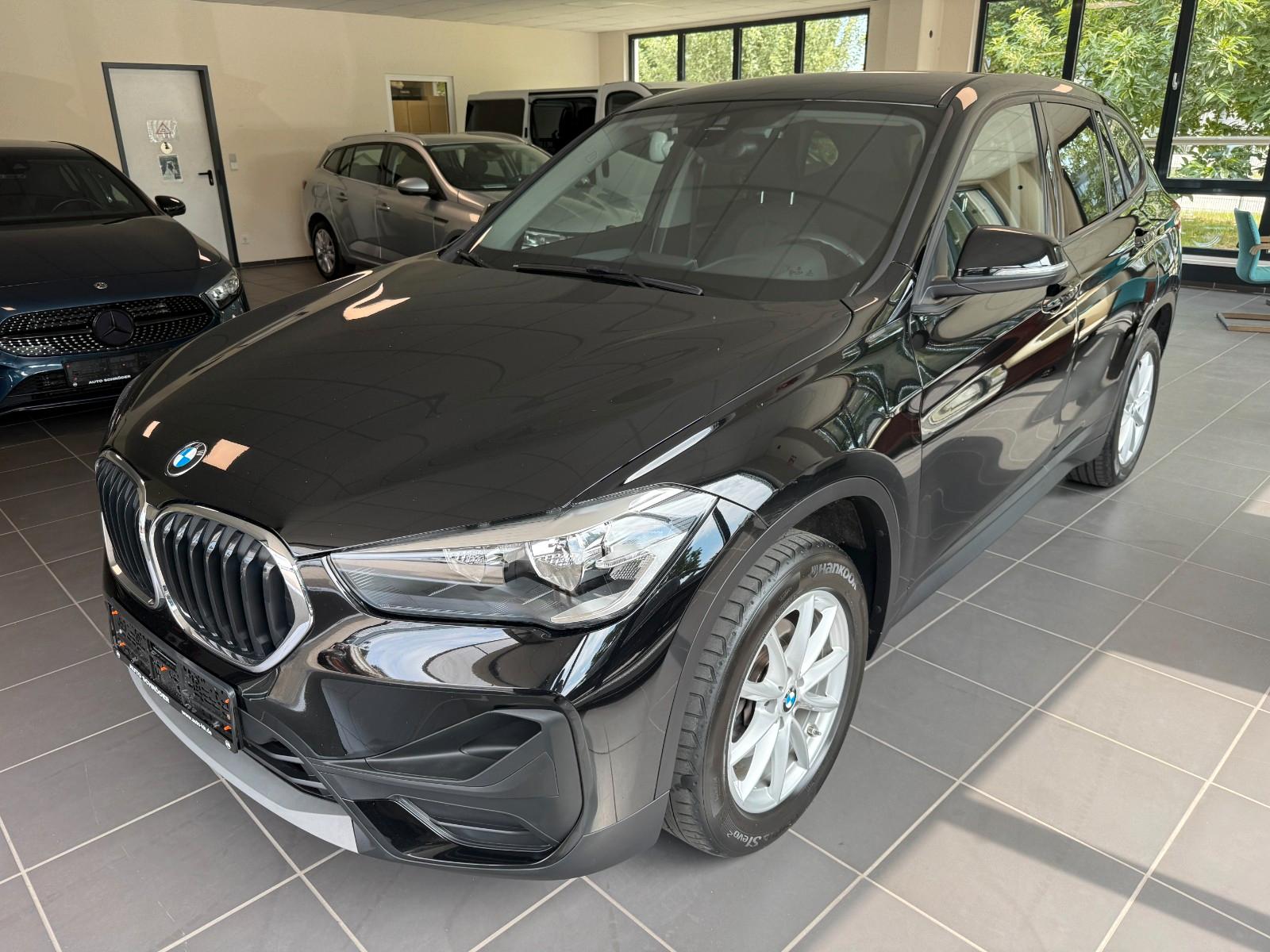 BMW X1 sDrive 18 d Advantage Business-Paket