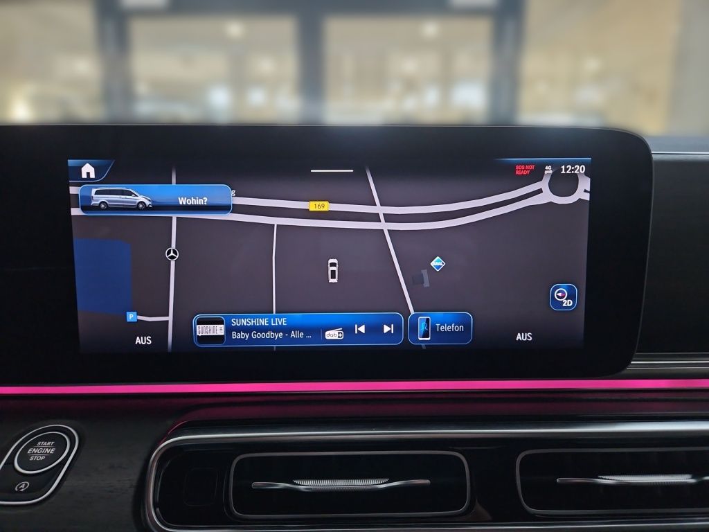 Fahrzeugabbildung Mercedes-Benz V 300 AVG lang 7 Sitze STHZ DISTRONIC AHK SOUND