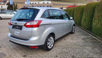 Fahrzeugabbildung Ford Grand C-MAX Titanium