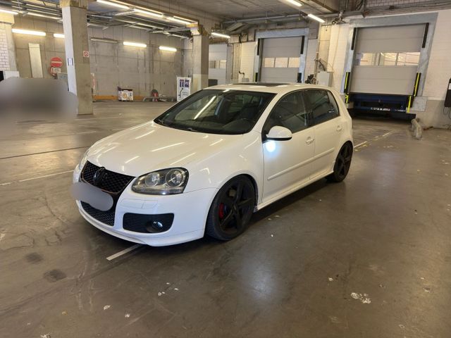 Volkswagen Golf 5 GTI Edition 30