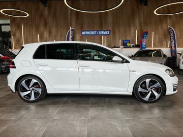 Volkswagen Golf VII Lim. GTI BMT *BiXenon*Navi*ACC*Kamera*