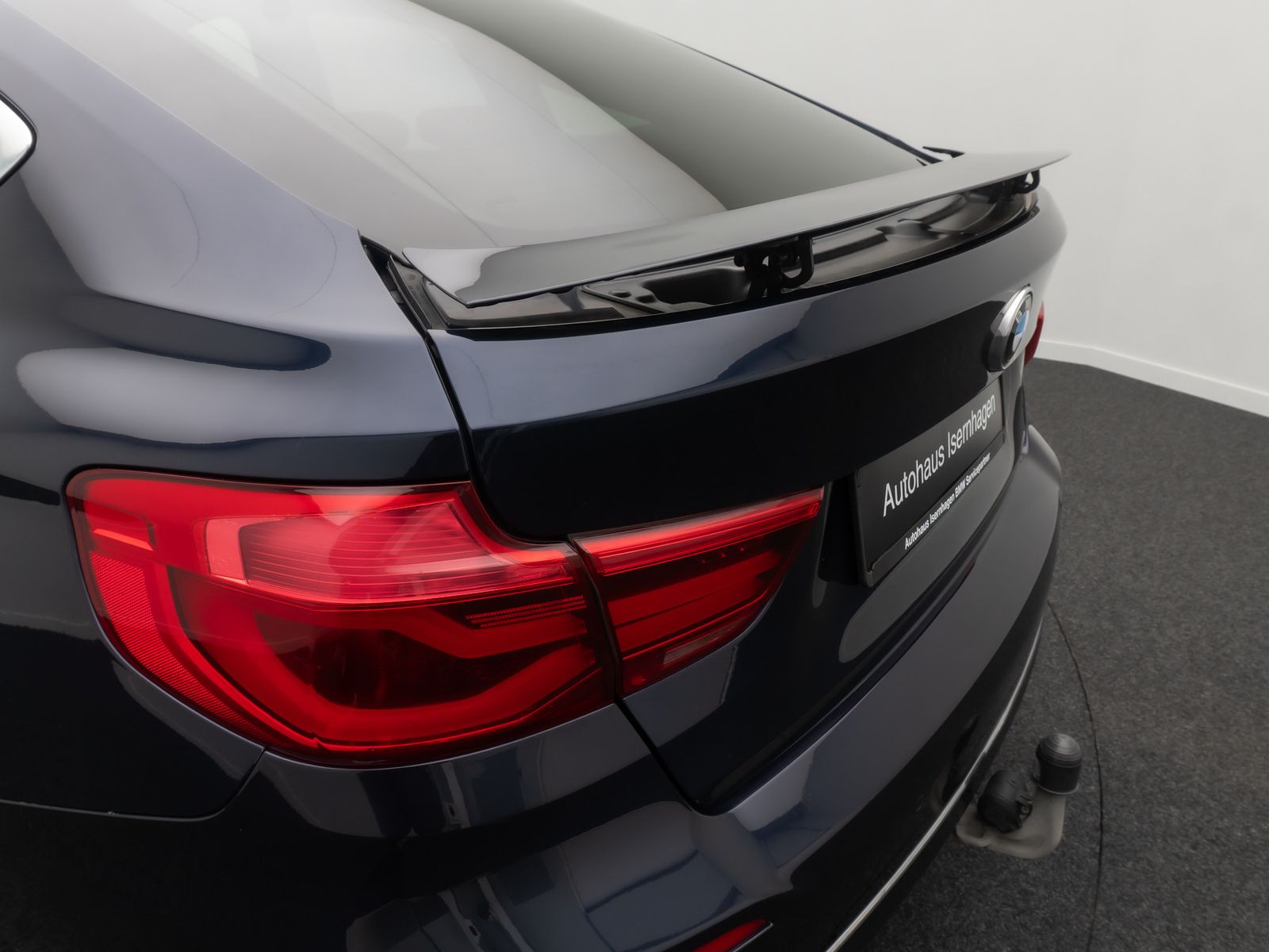 Fahrzeugabbildung BMW 320d Gran Turismo Luxury Line Alarm HUD Kamera D