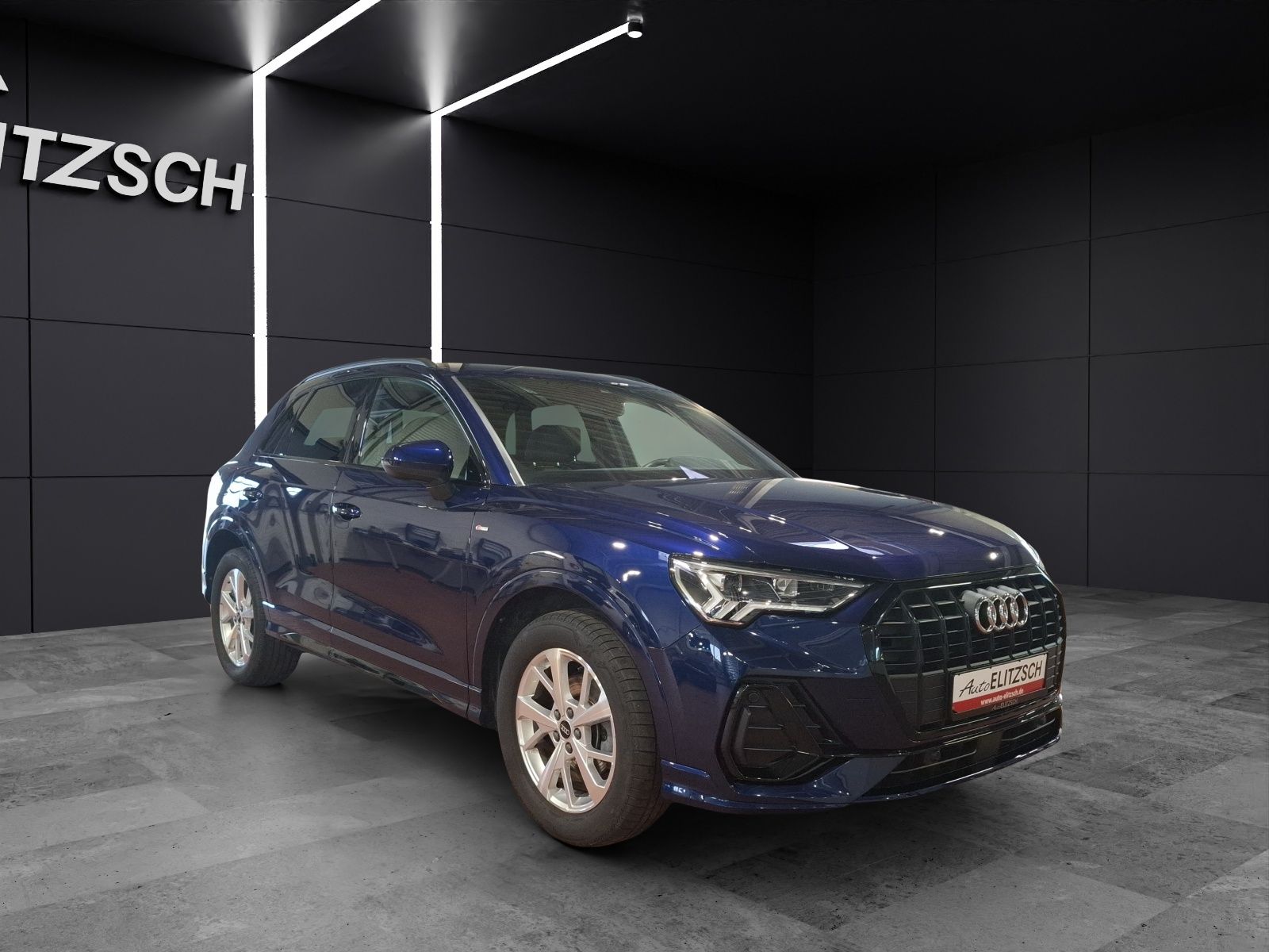 Fahrzeugabbildung Audi Q3 35 TFSI S-line S-tronic LED AVC APP ACC PDC S
