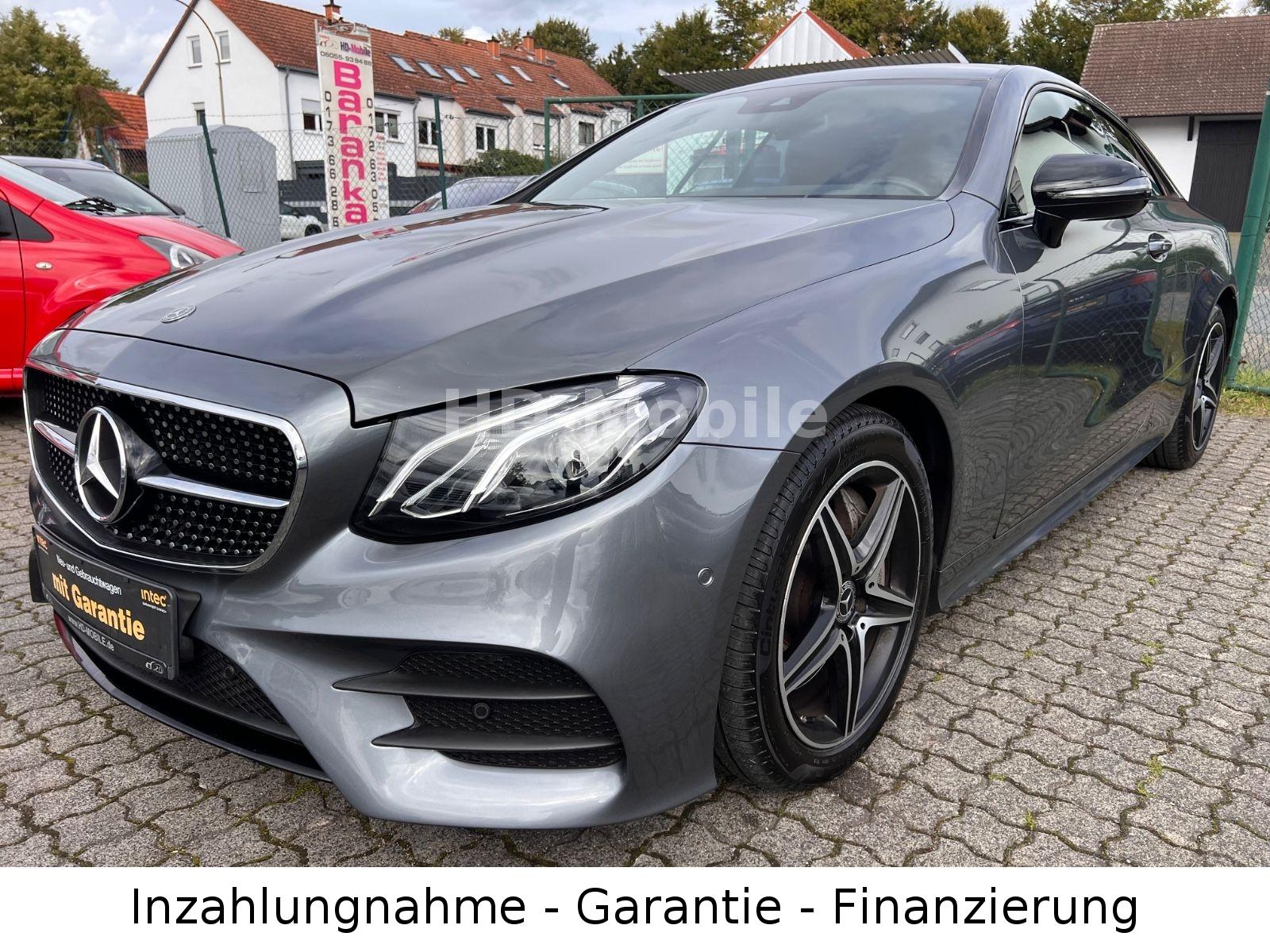 Mercedes-Benz E 300 Coupe, AMG-Paket, Leder, Ambiente, Kamera