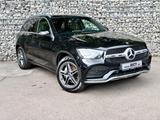 Mercedes-Benz GLC 300 e 4m AMG- AHK-AIrmatic-Pano- Distronic - mit Hybrid-Antrieb: Schwarz, Vollleder, Geländewagen