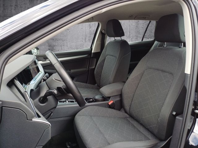 Golf Variant 1.0 eTSI Life DSG/AHK/ACC/LED/NAVI/
