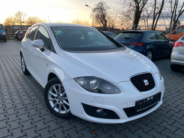 Seat Leon 1.4 TSI Style Copa Klima Navi Xenon 16"ALU