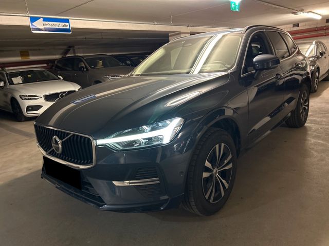 Volvo XC60 Momentum Pro*KEYLESS-GO*360*HEAD-UP*CARPLAY