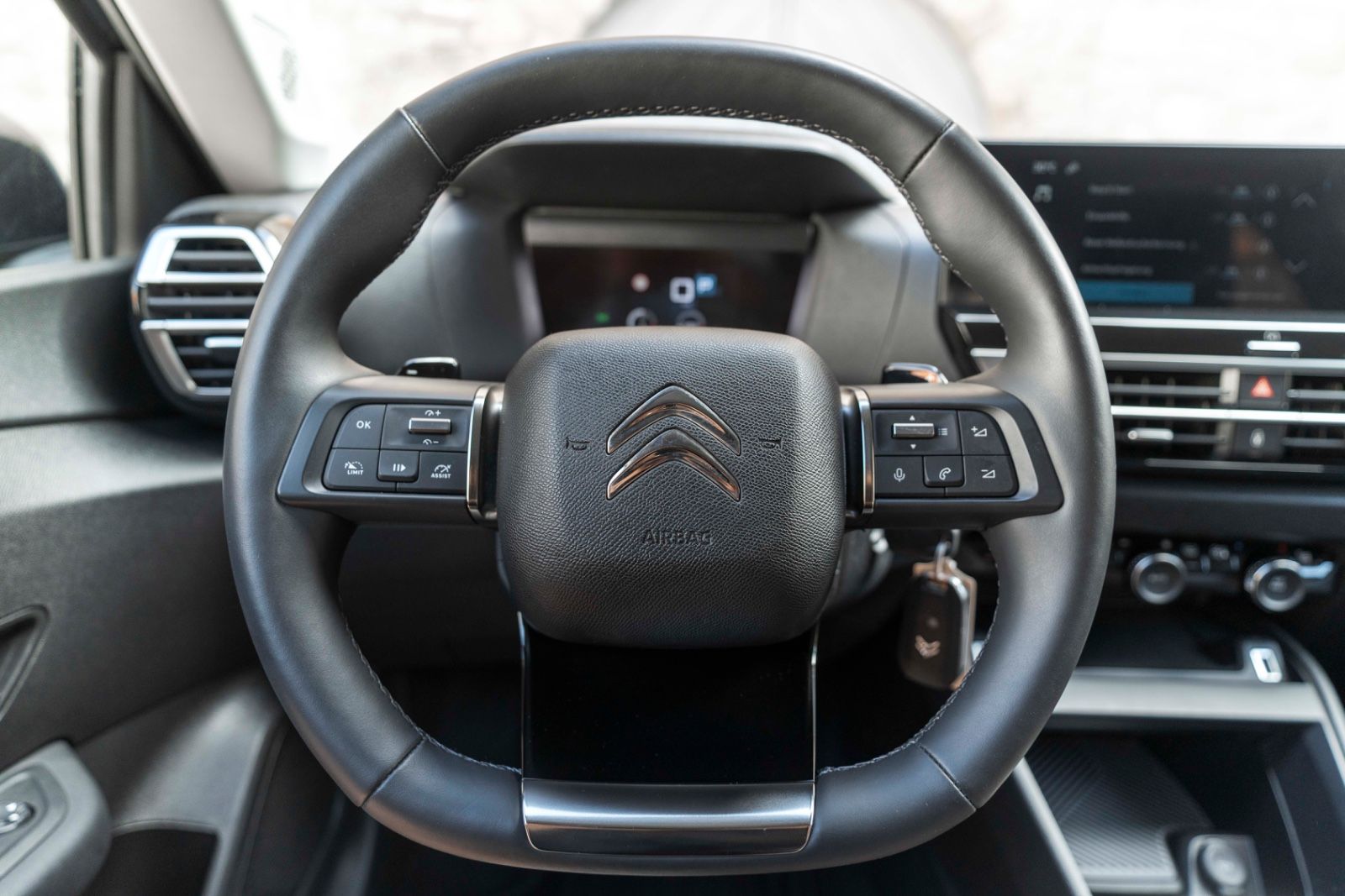 Fahrzeugabbildung Citroën C4 X Feel Pack LED KAM TEMPOMAT CARPLAY SHZ