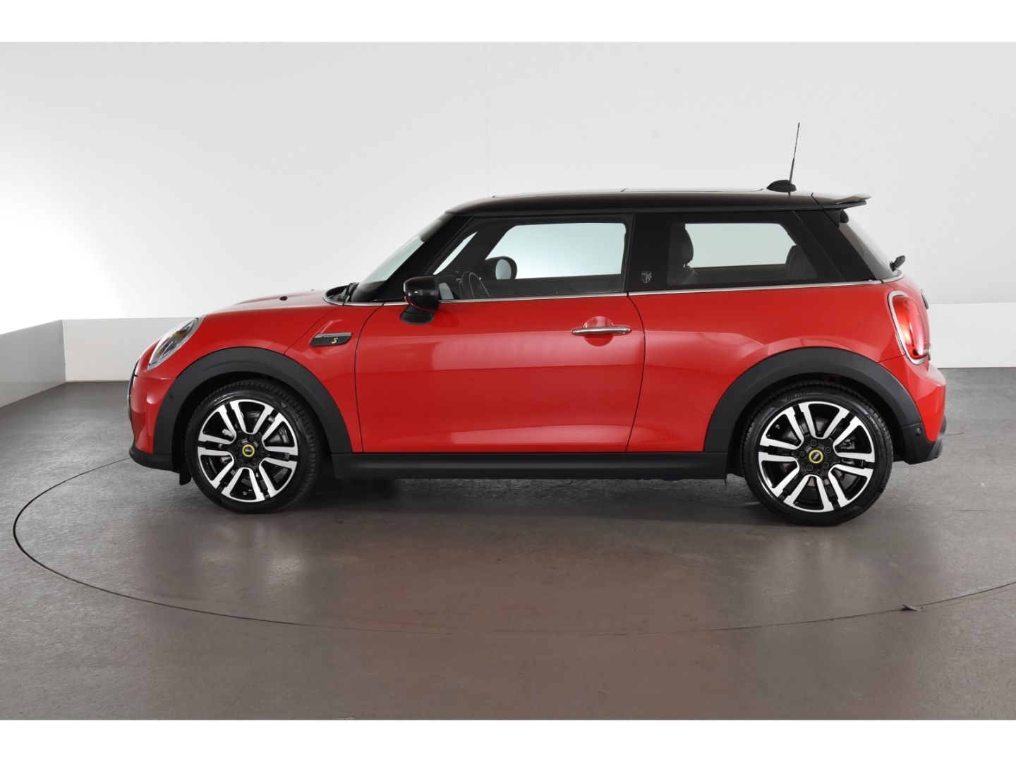 MINI Cooper SE Mini Yours Trim Panoramadach Sitzheizu imagem 3