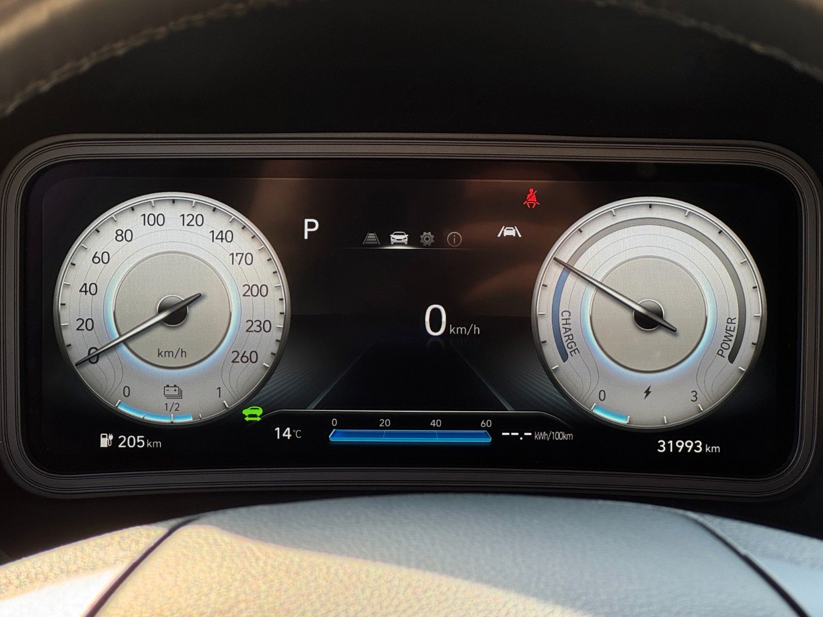 Fahrzeugabbildung Hyundai KONA E Select SHZ LHZ ACC PDC LKA Navi CarPlay